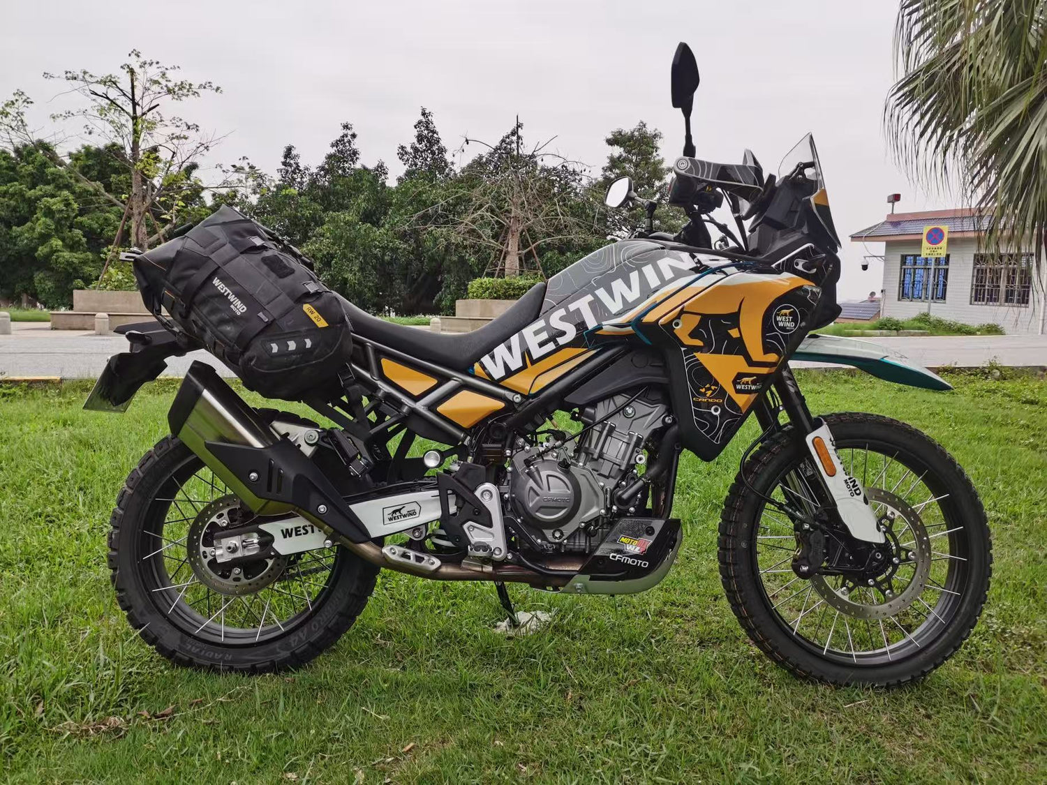 Sada na vinylové polepy motocyklů Westwind Moto - internetový obchod