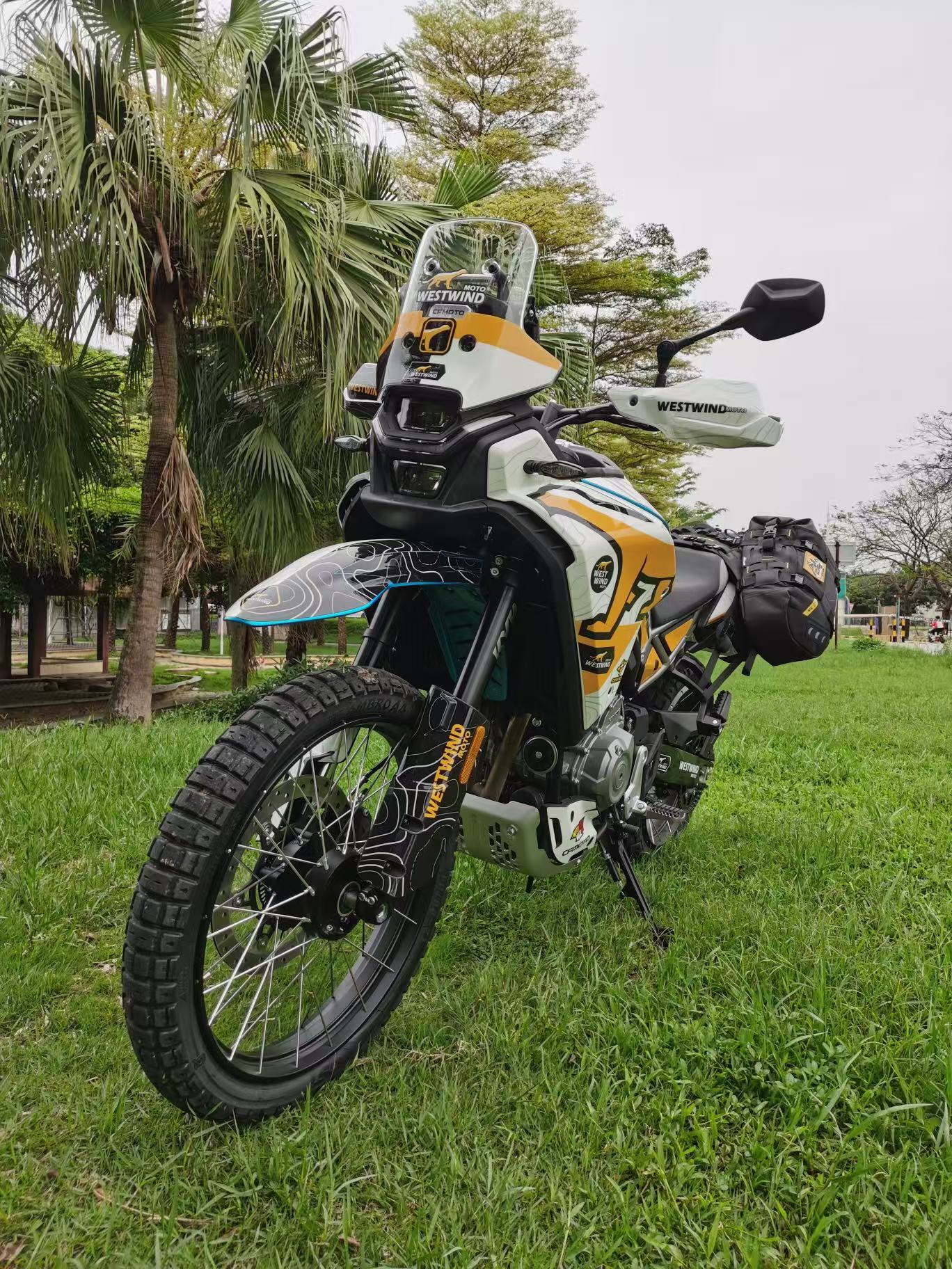 Sada na vinylové polepy motocyklů Westwind Moto - internetový obchod